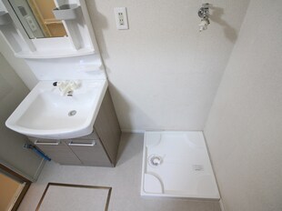 渋谷区笹塚リノベ戸建の物件内観写真